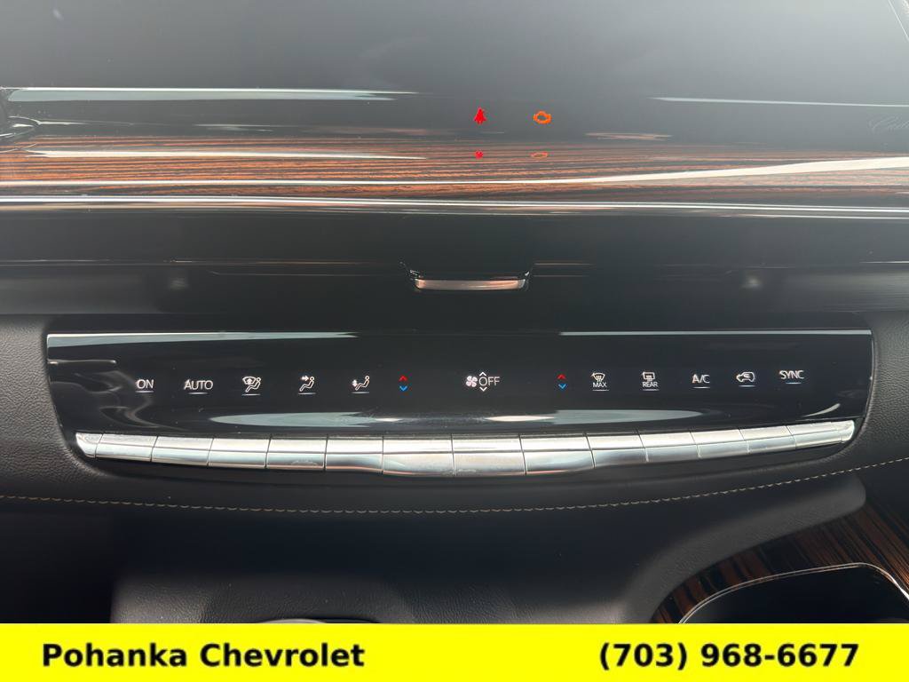 Used 2023 Cadillac Escalade ESV Luxury AWD/4WD image 17
