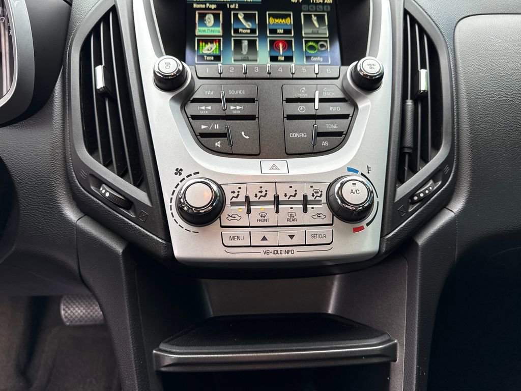 Used 2017 Chevrolet Equinox LS image 22