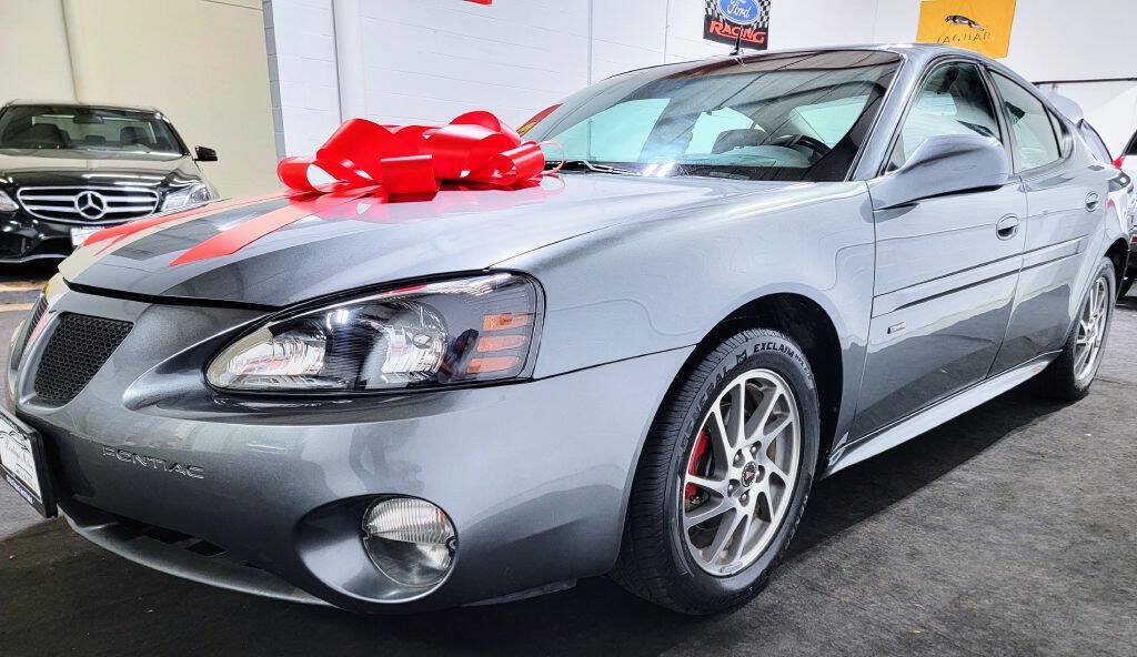 Used 2005 Pontiac Grand Prix GTP w/ Premium Audio Package FWD image 7