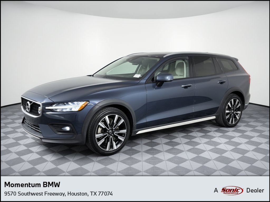 Used 2020 Volvo V60 T5 Cross Country AWD/4WD image 1