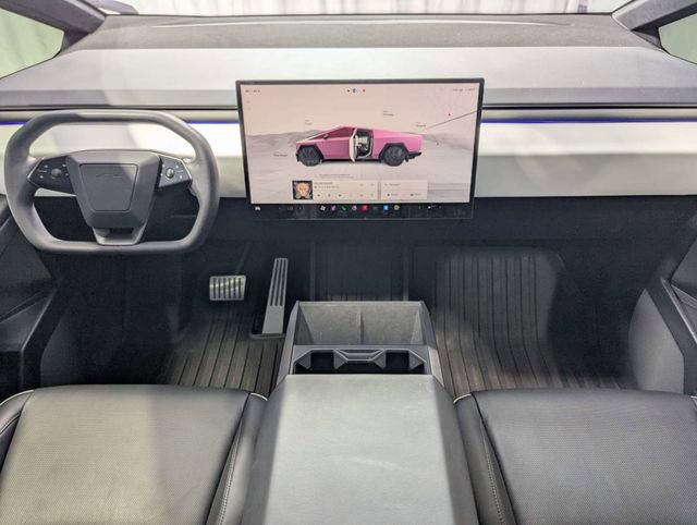 Used 2024 Tesla Cybertruck AWD Crew Cab image 6