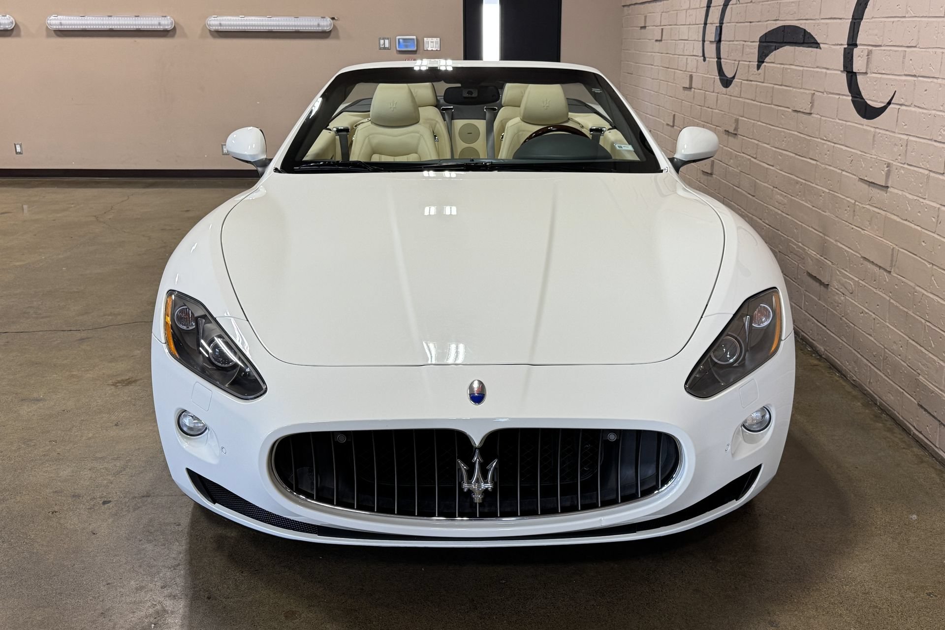 Used 2011 Maserati GranTurismo Convertible RWD image 20