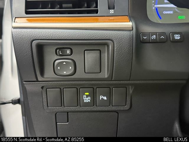 Used 2013 Lexus ES 300h w/ Luxury Pkg image 14