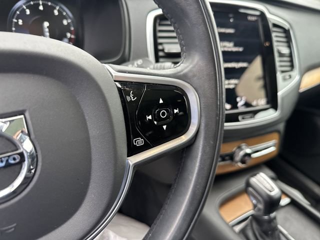 Used 2022 Volvo XC90 T6 Momentum w/ Advanced Package image 21