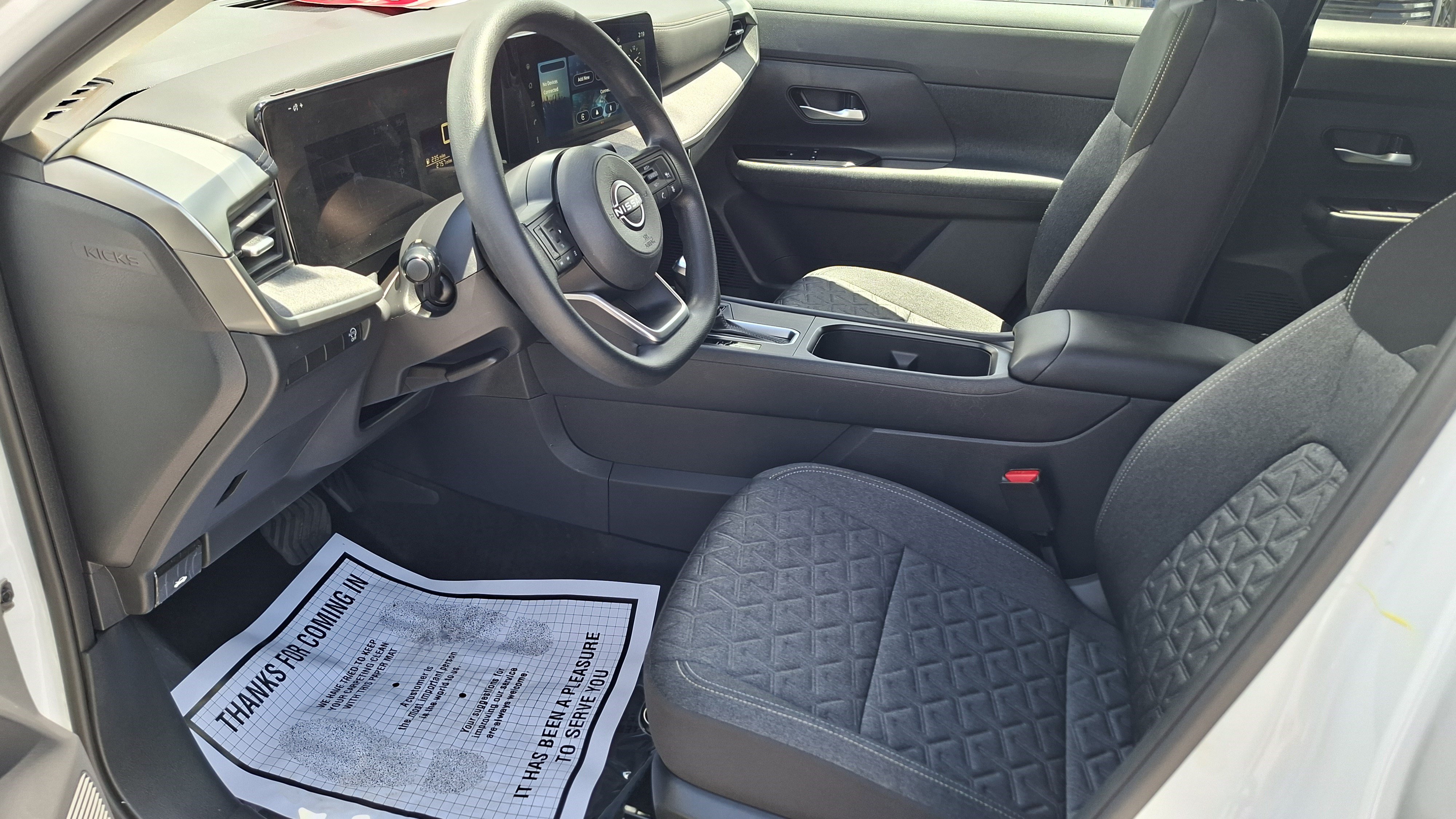 Certified 2025 Nissan Kicks SV FWD image 9