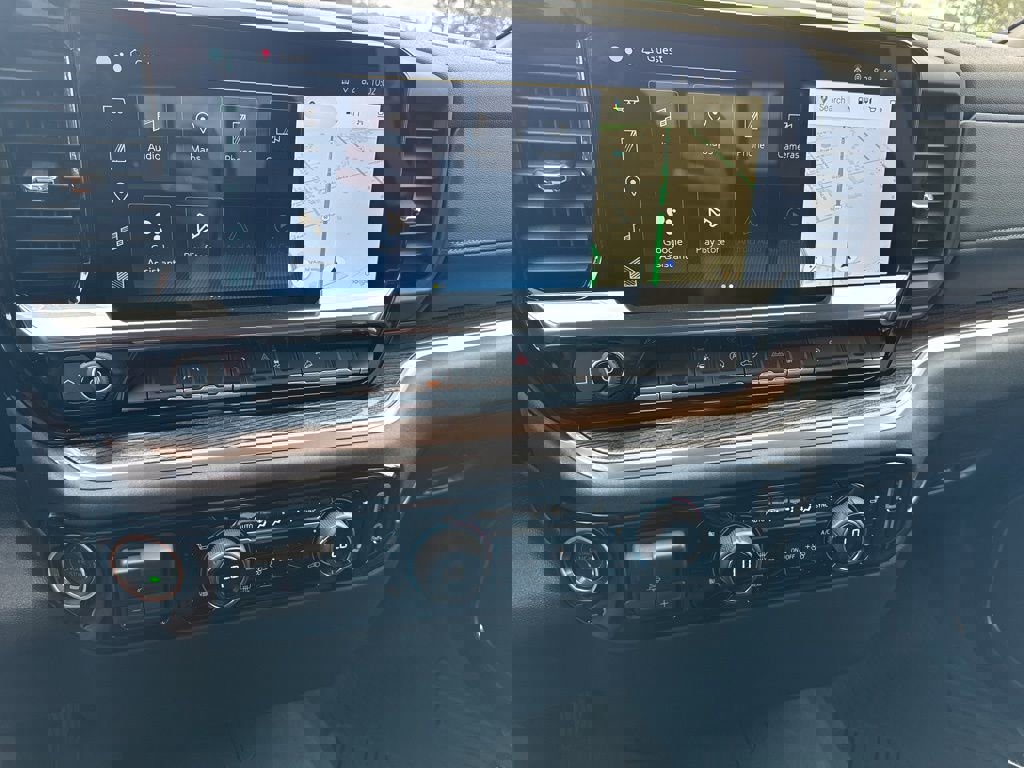 New 2026 Chevrolet Silverado 1500 LT image 18