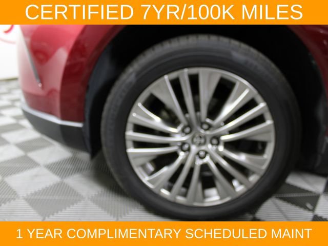 Used 2021 Toyota Venza XLE w/ Softex Package AWD/4WD image 29