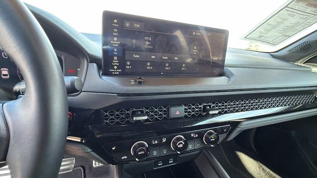 Used 2025 Honda Accord Sport image 25