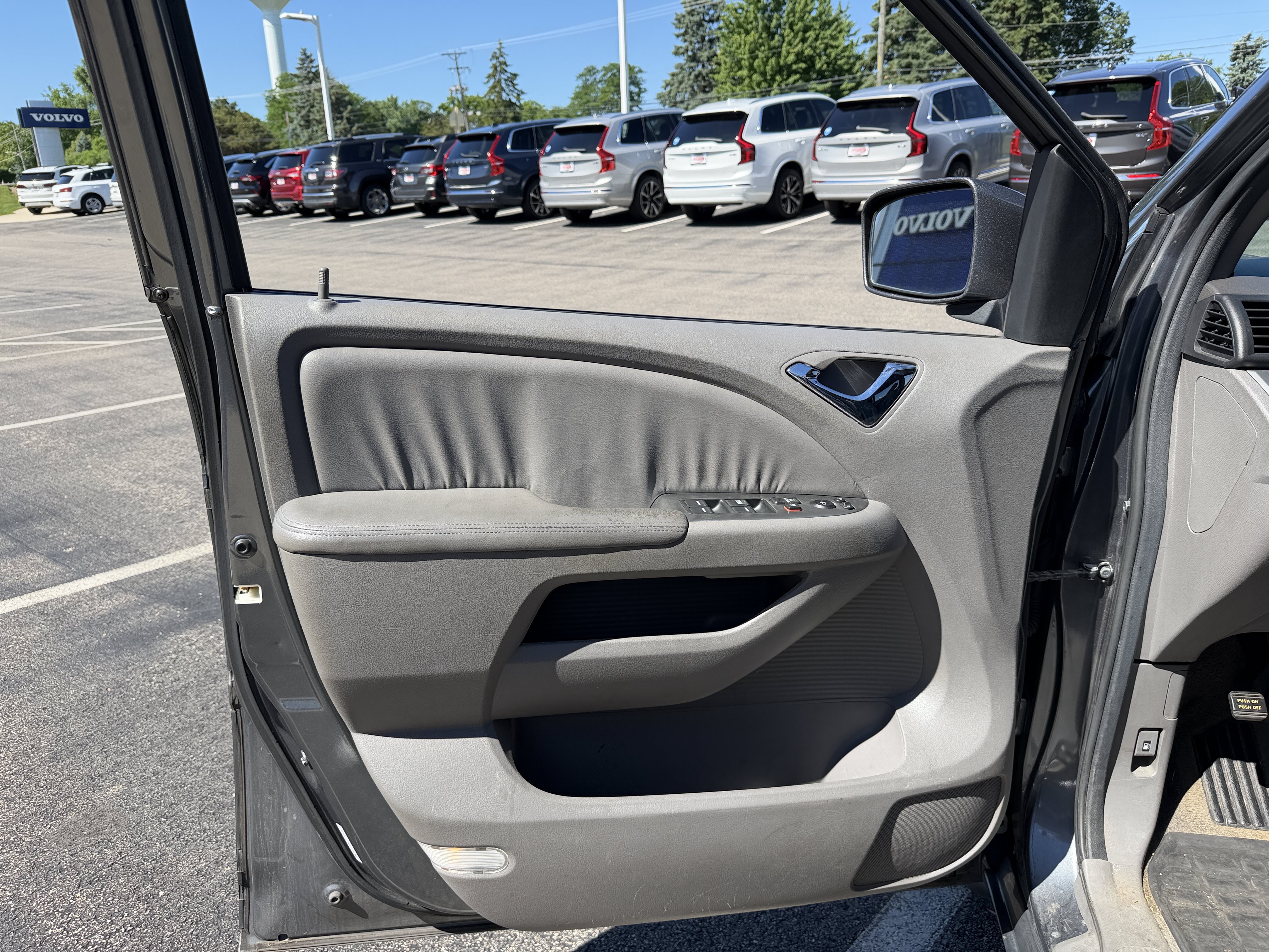 Used 2010 Honda Odyssey EX-L image 7