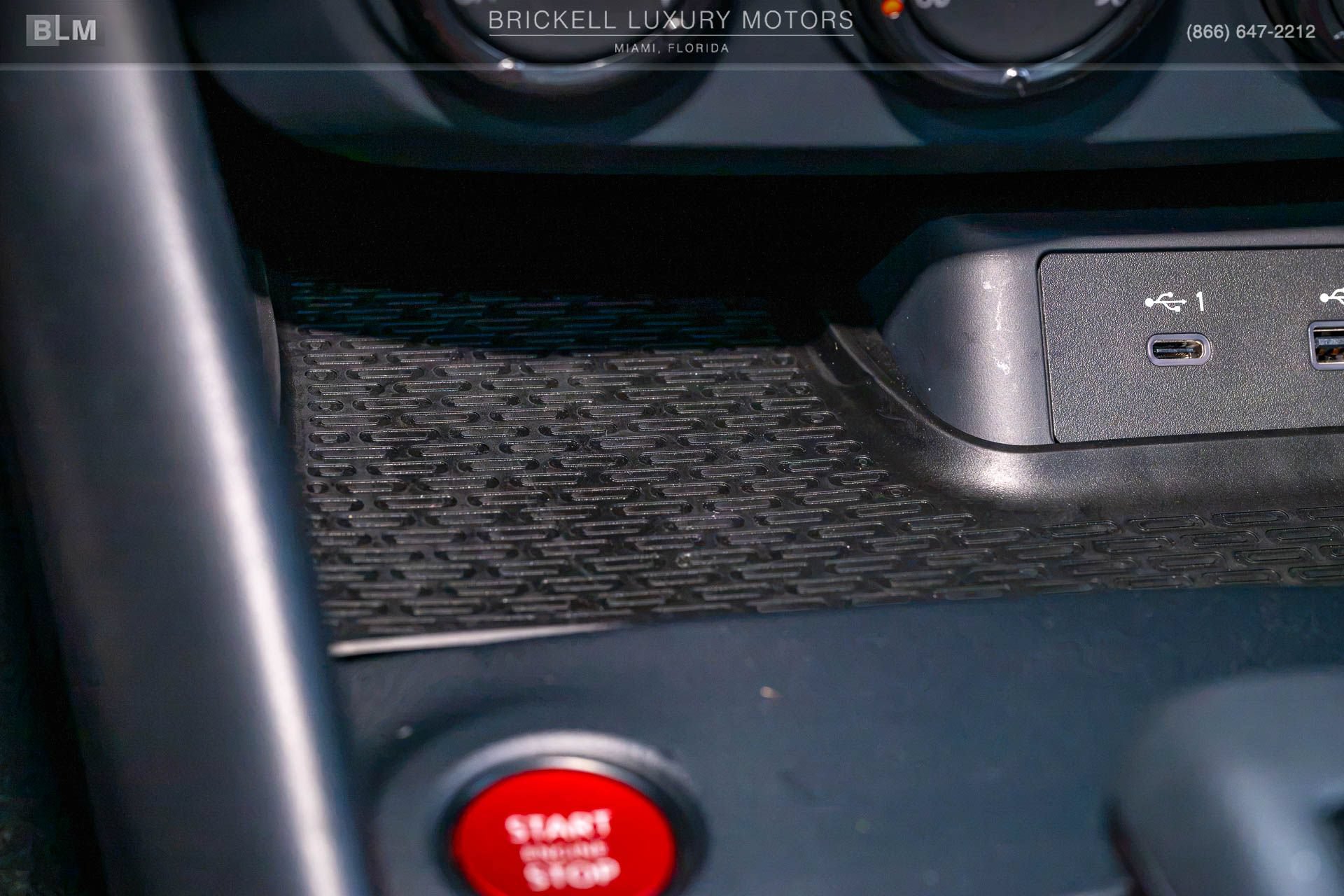 Used 2025 Nissan Z NISMO w/ Floor Mat Package RWD image 30