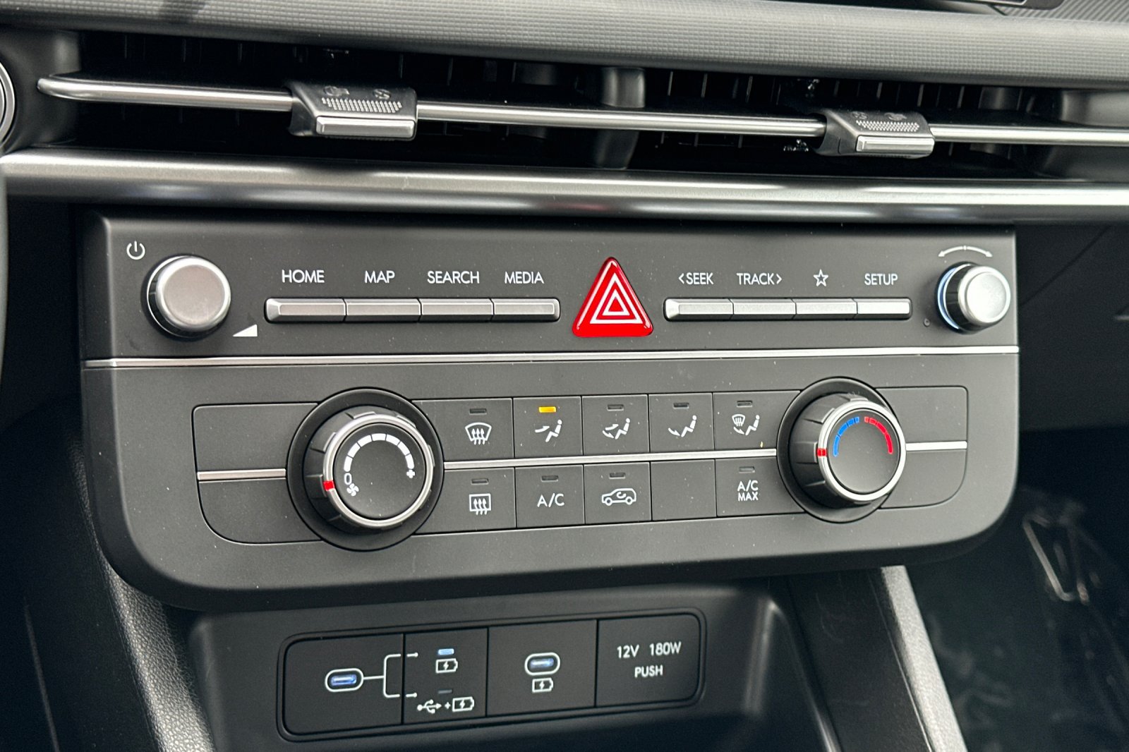 New 2026 Hyundai Tucson SE FWD image 19