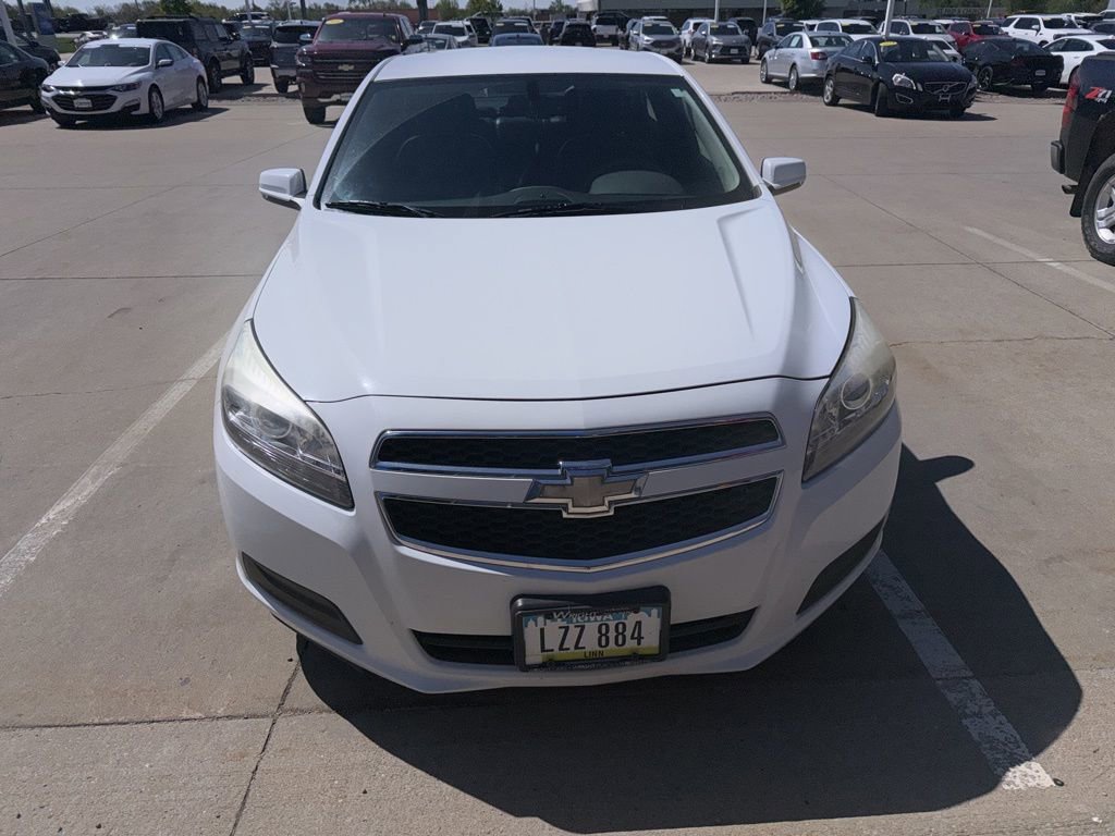 Used 2013 Chevrolet Malibu LT w/ Power Convenience Package FWD image 2