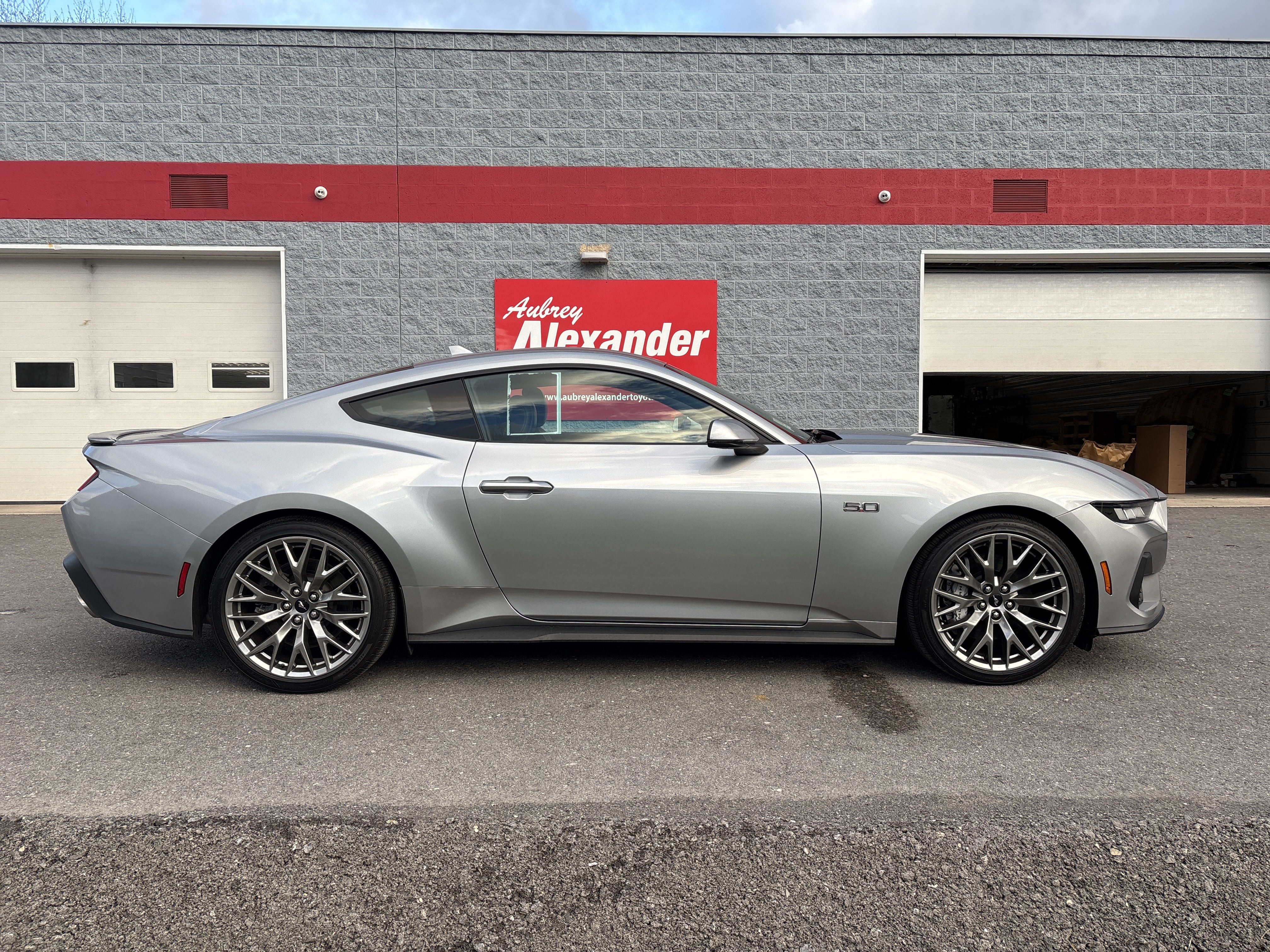 Used 2024 Ford Mustang GT Premium RWD video 2