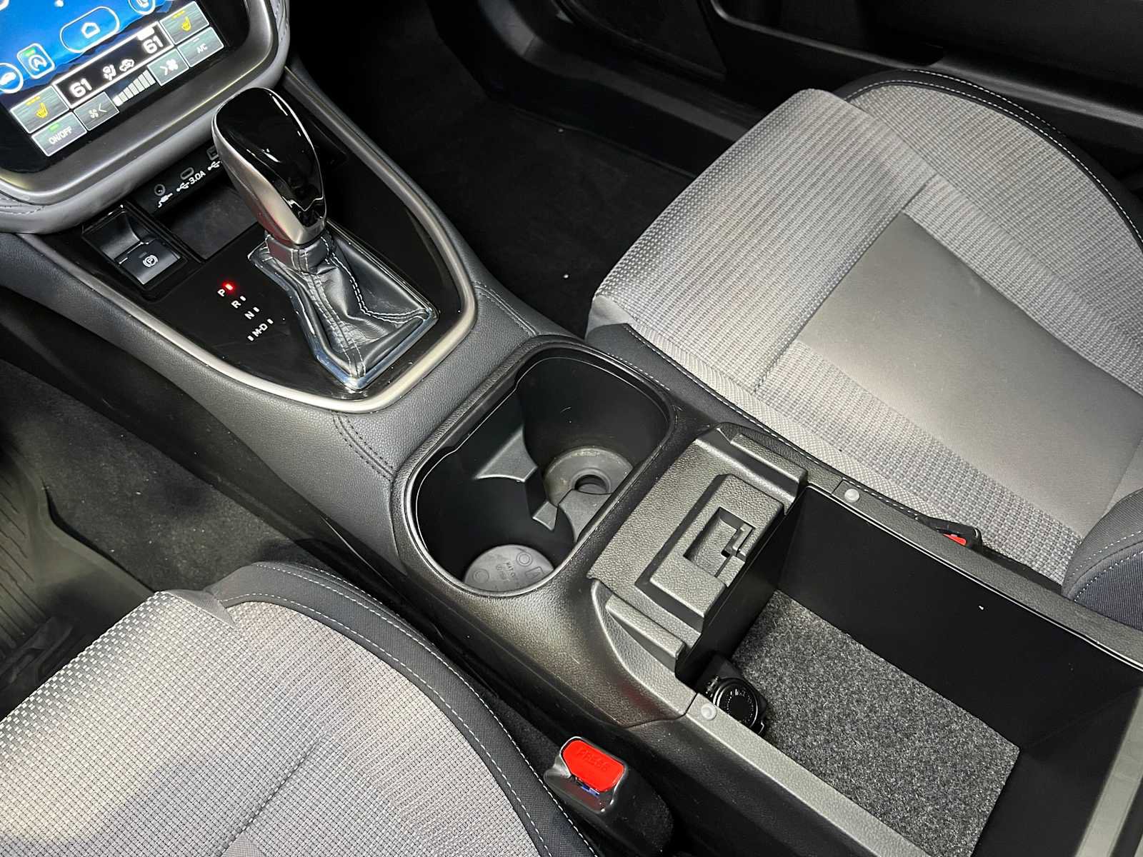 Used 2024 Subaru Outback Premium image 30