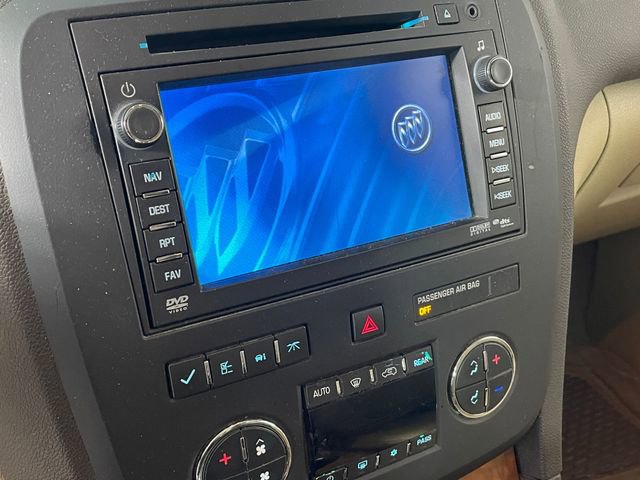 Used 2010 Buick Enclave CXL AWD/4WD image 7