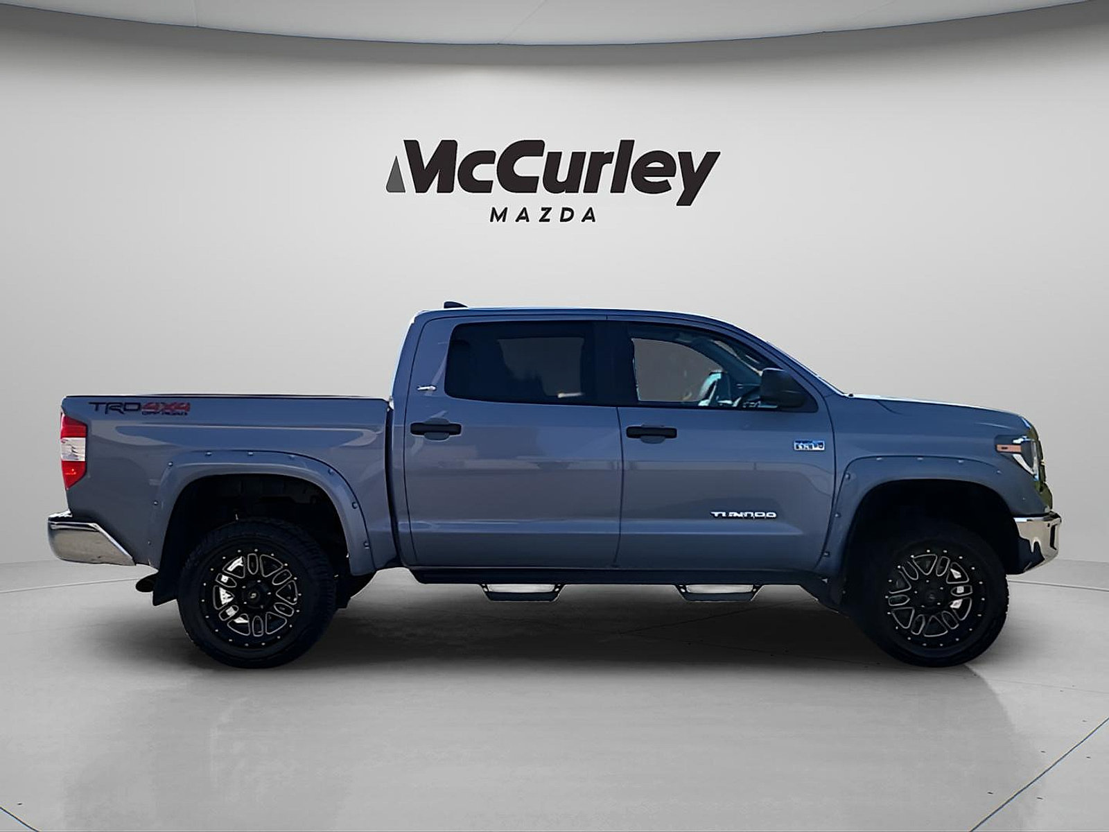 Used 2021 Toyota Tundra SR5 AWD/4WD image 8