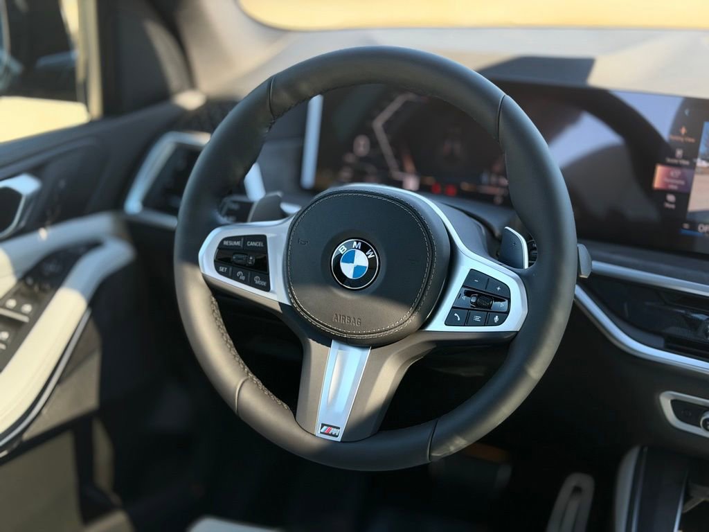New 2026 BMW X5 xDrive40i w/ M Sport Package image 11