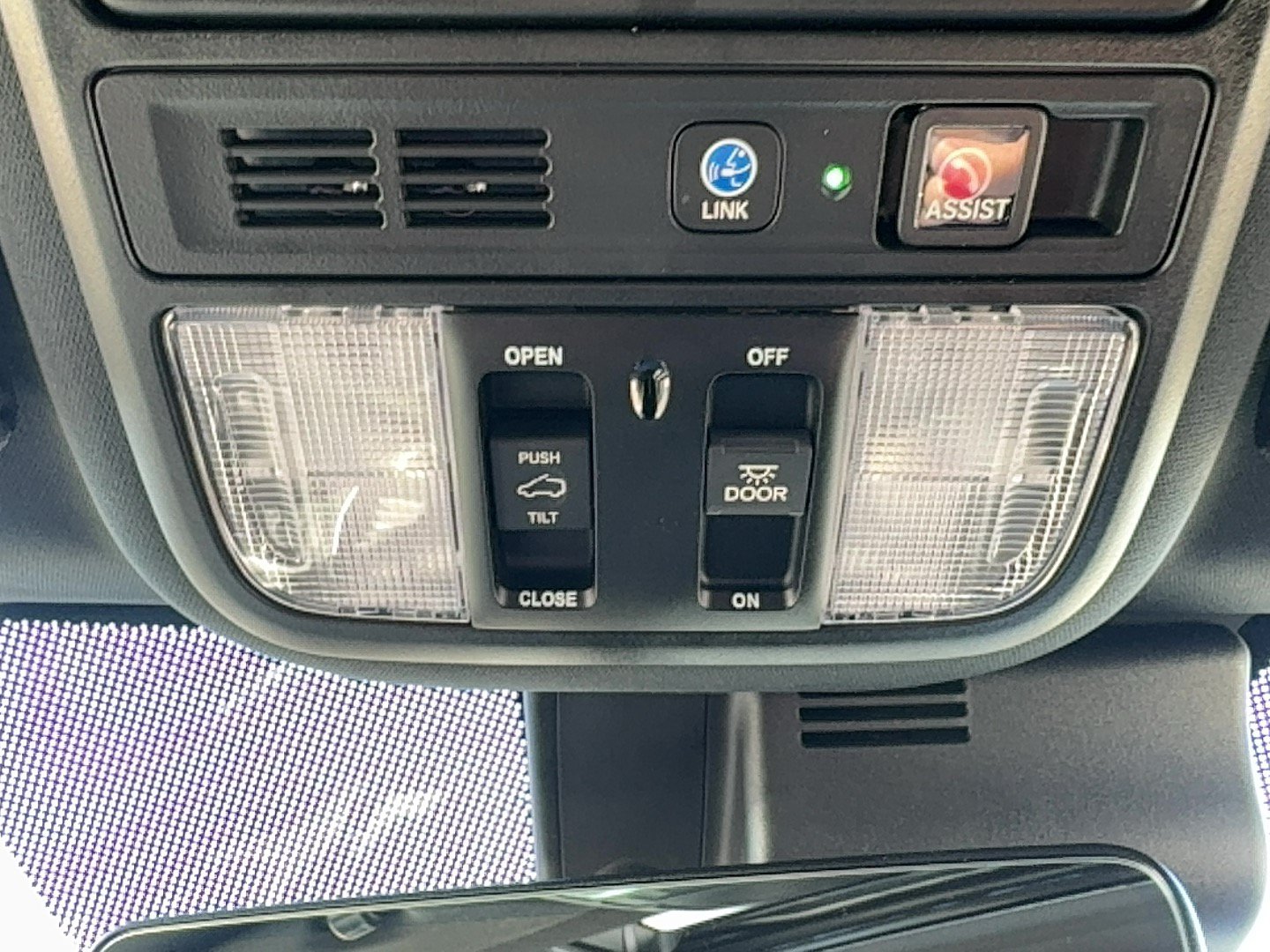 Used 2025 Honda Passport Black Edition image 34
