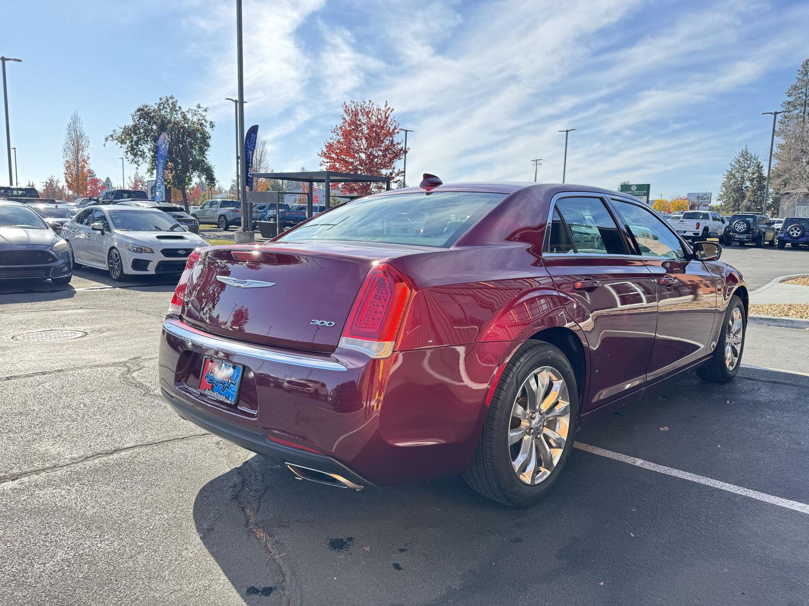 Used 2020 Chrysler 300 Touring L w/ Value Package AWD/4WD image 5