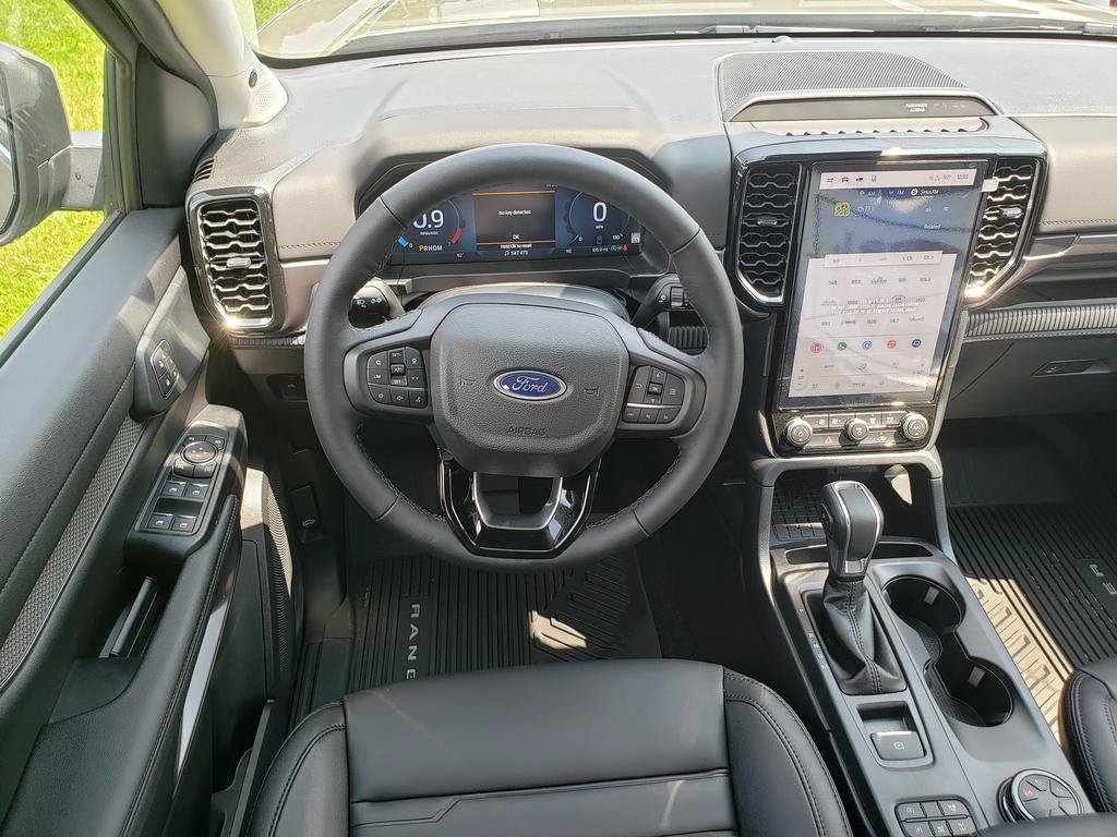 New 2026 Ford Ranger Lariat w/ Black Appearance Package AWD/4WD image 9