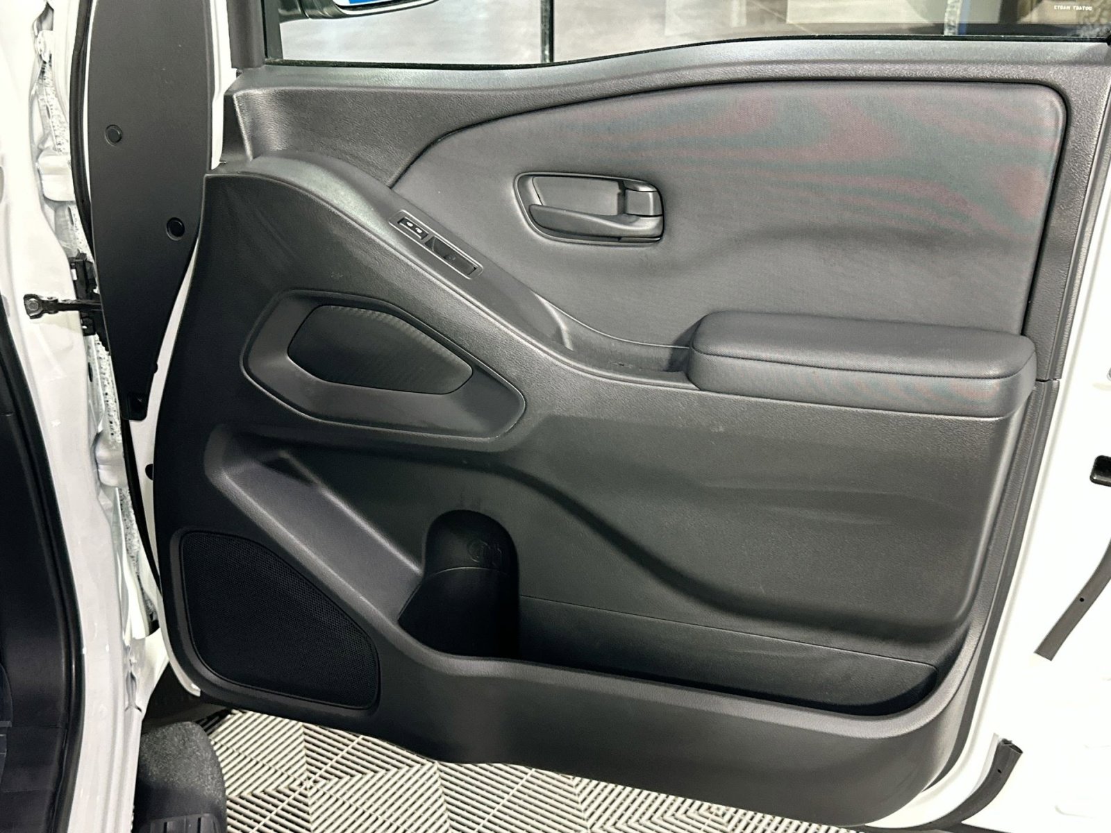 Used 2023 Nissan Frontier S w/ Technology Package image 38