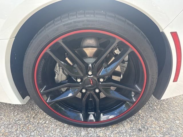 Used 2019 Chevrolet Corvette Stingray Coupe w/ Carbon Flash Badge Package RWD image 6