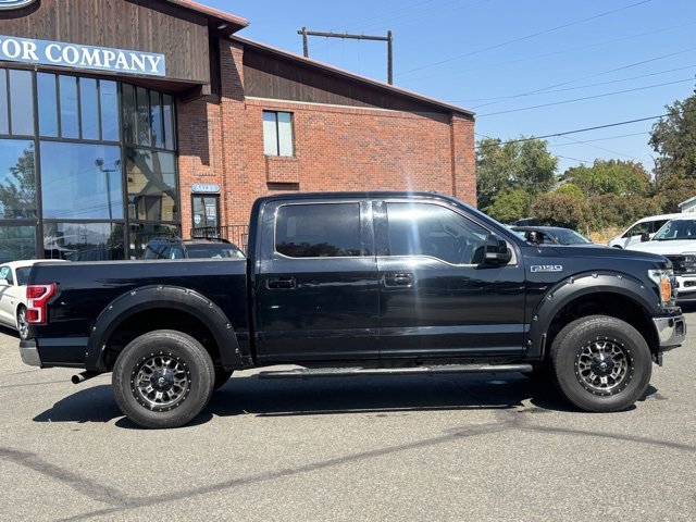 Used 2018 Ford F150 Lariat image 2