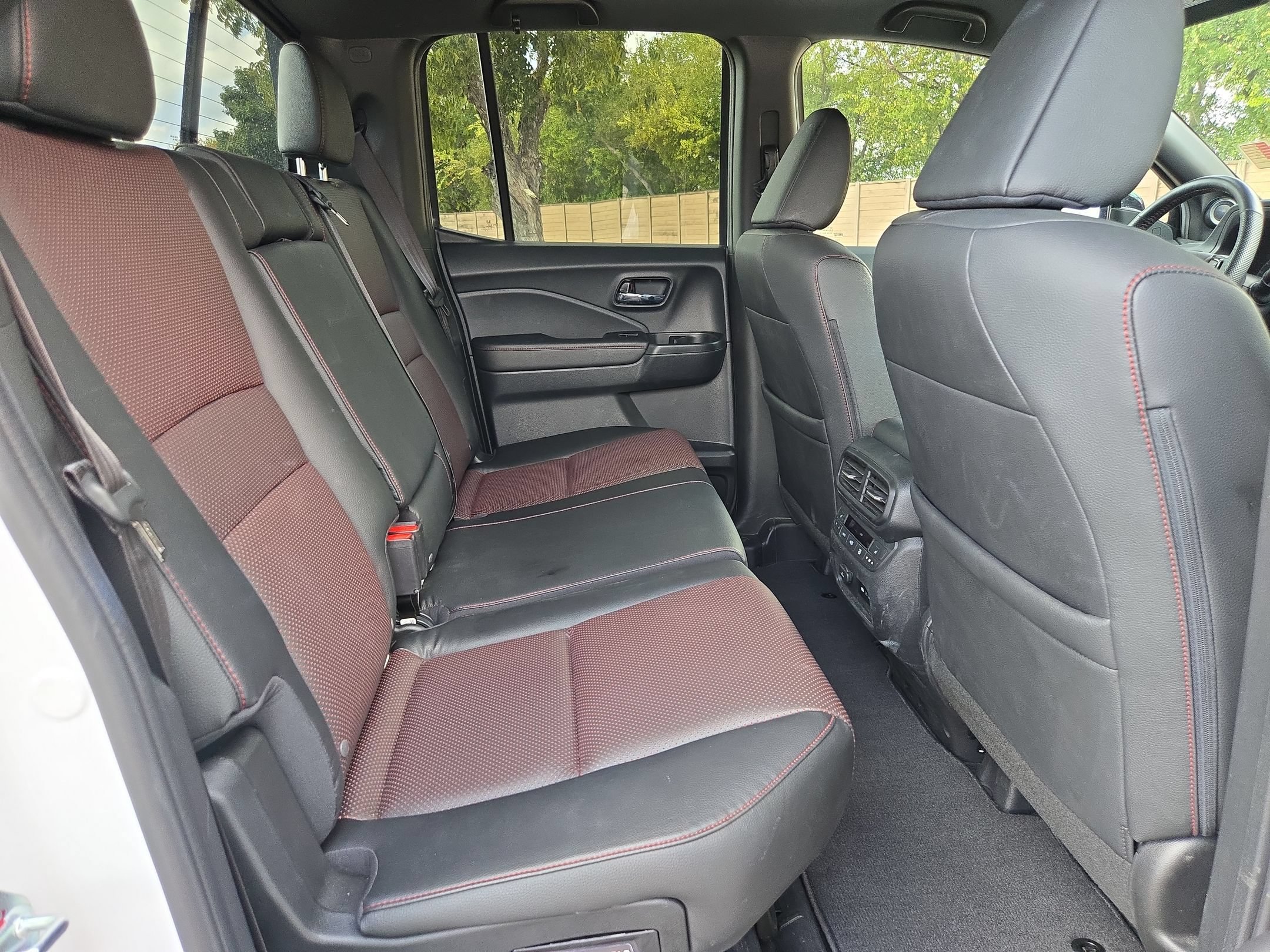 Used 2024 Honda Ridgeline Black Edition image 25