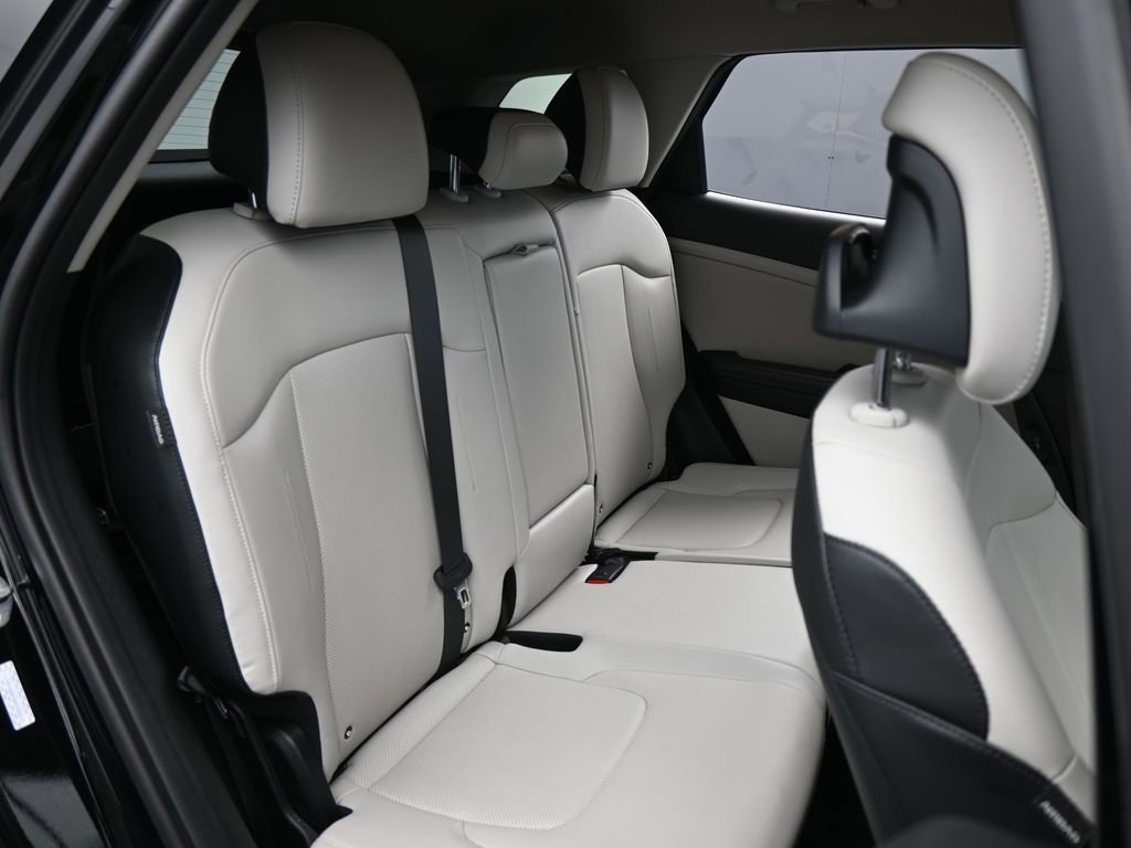 Used 2024 Kia Sportage EX image 43