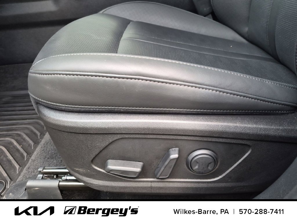 Certified 2026 Kia Sorento S w/ S Panoramic Sunroof Package AWD/4WD image 21