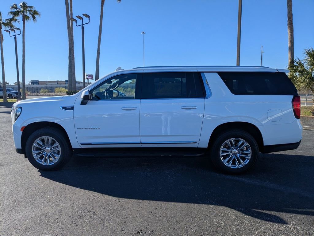 Used 2024 GMC Yukon XL SLT image 7