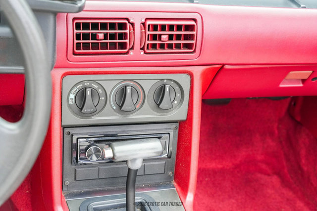 Used 1989 Ford Mustang GT RWD image 35