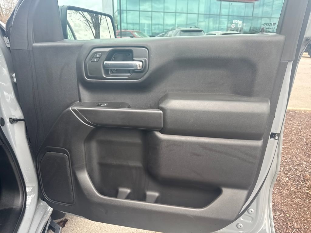 Used 2024 Chevrolet Silverado 1500 Custom Trail Boss w/ LPO, Dark Essentials Package image 43