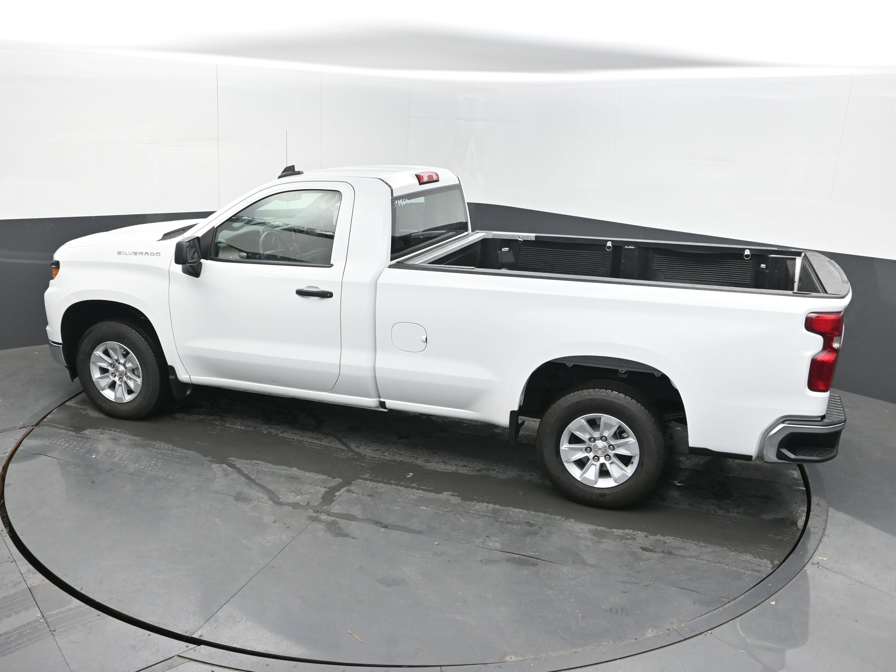 Certified 2024 Chevrolet Silverado 1500 W/T w/ WT Fleet Convenience Package image 33