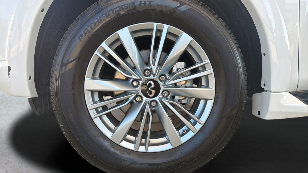 Used 2024 INFINITI QX80 Luxe w/ Cargo Package AWD/4WD image 33