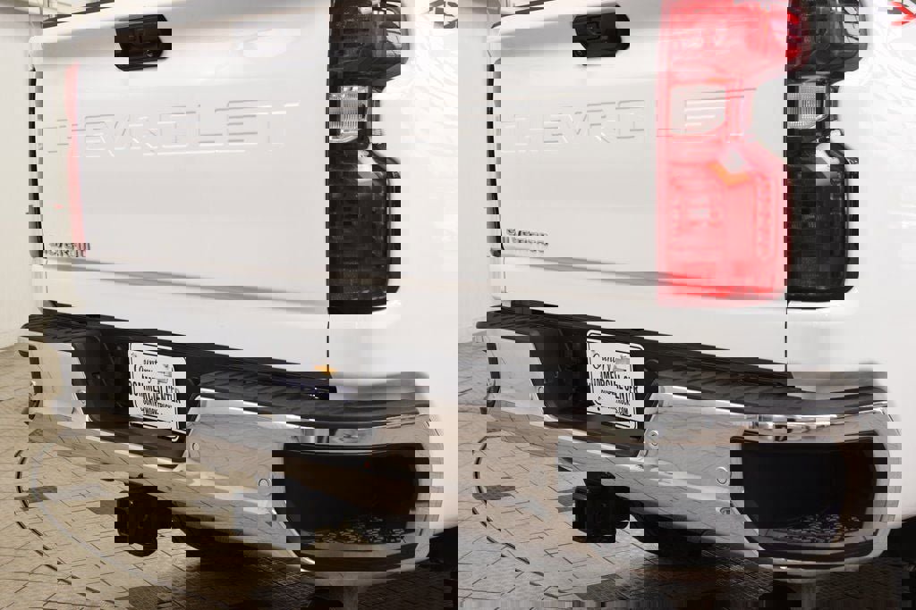 Used 2025 Chevrolet Silverado 3500 W/T w/ WT/CX Safety Package image 14