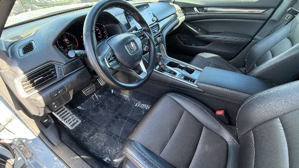 Used 2022 Honda Accord Sport image 16