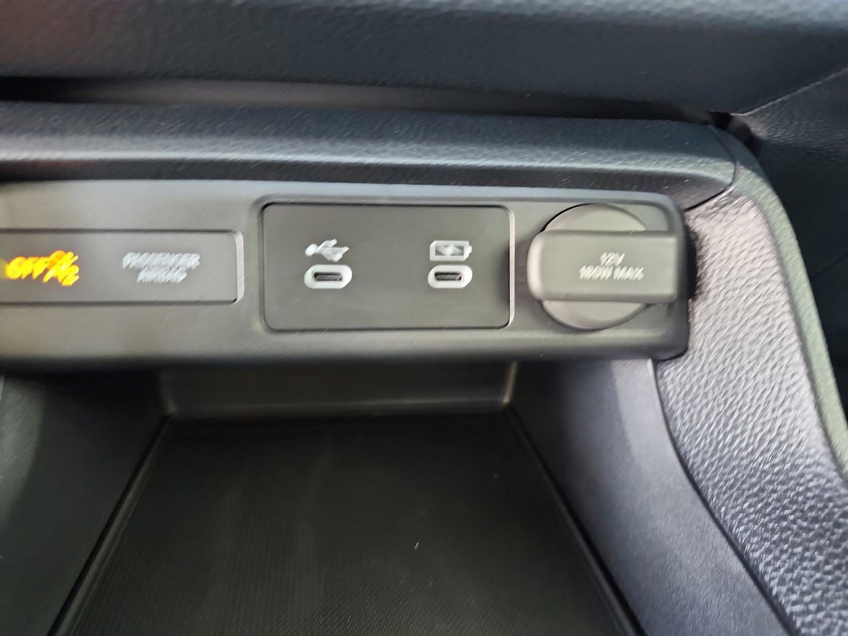 Certified 2025 Honda Civic Sport image 30