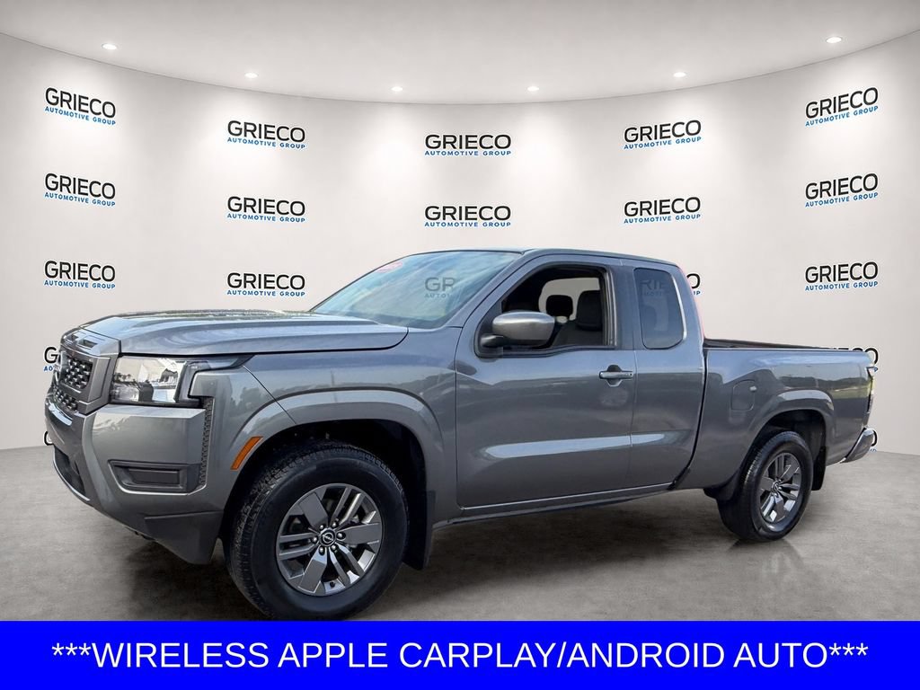 Certified 2025 Nissan Frontier SV w/ Tow Package RWD image 3