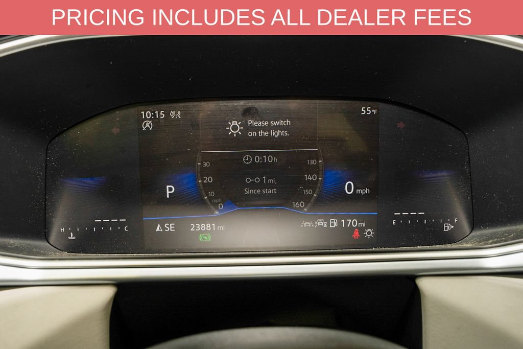 Used 2025 Volkswagen Taos SE AWD/4WD image 16