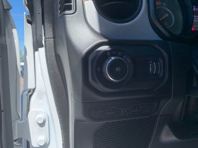 Used 2024 Jeep Wrangler Sport S image 13