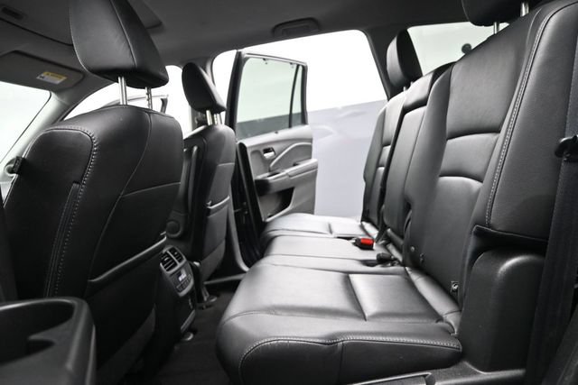 Used 2022 Honda Pilot Special Edition image 16