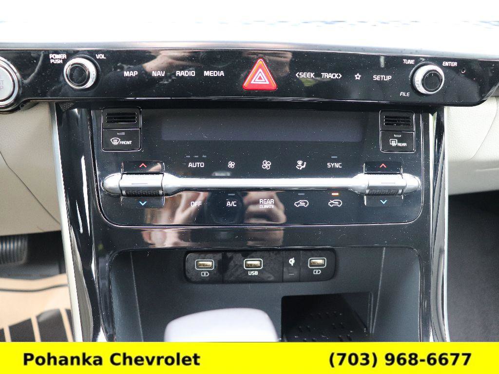 Used 2024 Kia Carnival SX Prestige FWD image 16