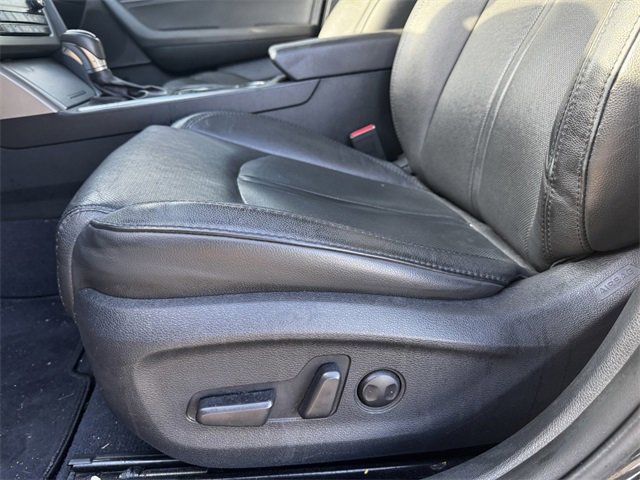 Used 2016 Hyundai Sonata Limited image 21