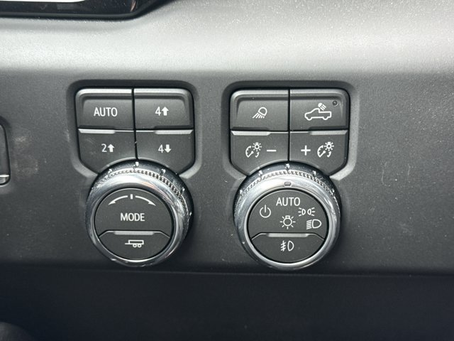 New 2026 GMC Sierra 1500 AT4X w/ LPO, Black Badging Package AWD/4WD image 23