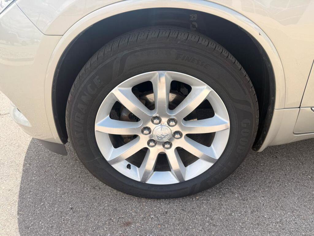 Used 2016 Buick Enclave Premium w/ Experience Buick Package AWD/4WD image 9