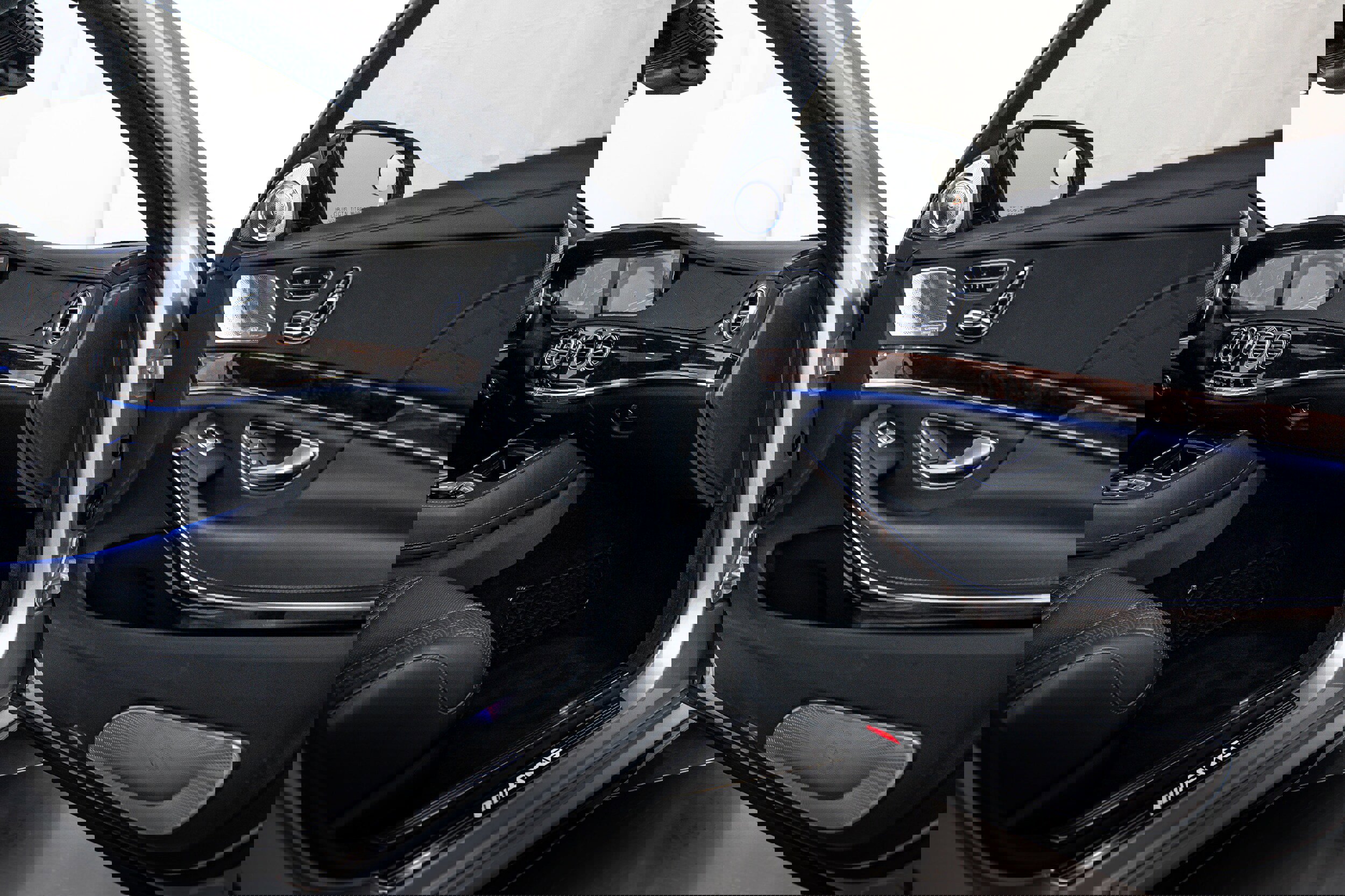 Used 2019 Mercedes-Benz S 63 AMG S 4MATIC Sedan image 9