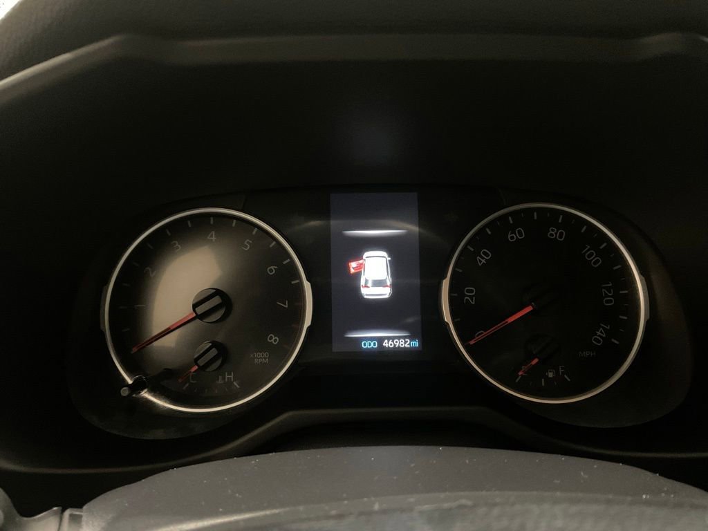 Used 2021 Toyota RAV4 LE AWD/4WD image 15