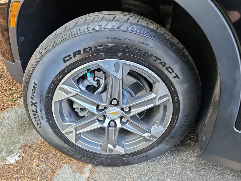 Used 2023 Chevrolet Blazer LT image 32