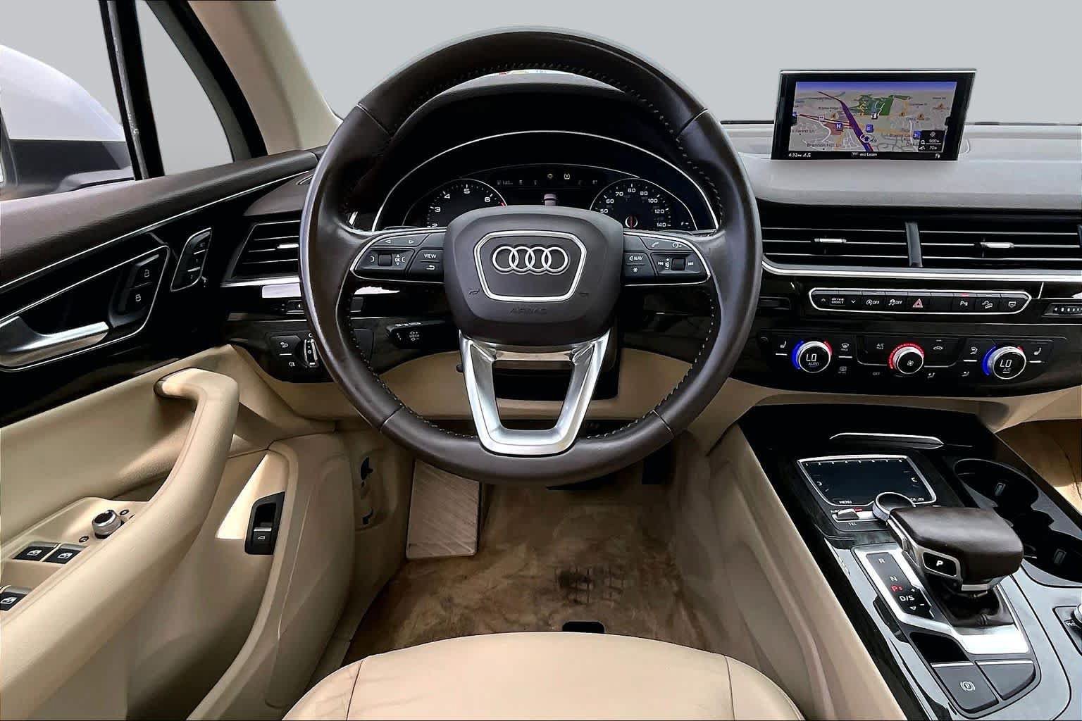 Used 2018 Audi Q7 3.0T Premium AWD/4WD image 6